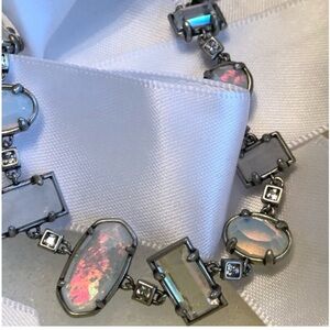 💥SOLD💥Kendra Scott Braxton, Y Linear Necklace, Silver/Gunmetal, Kyocera Opals.